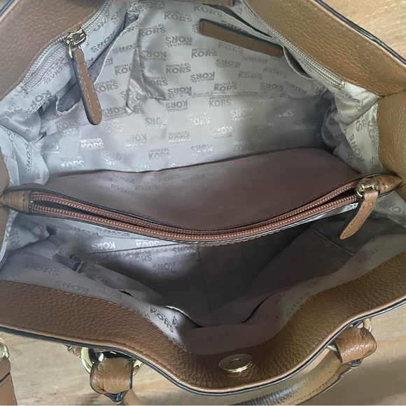 Michael Kors Cream & Tan Genuine Leather Satchel Crossbody - Picture 10 of 17